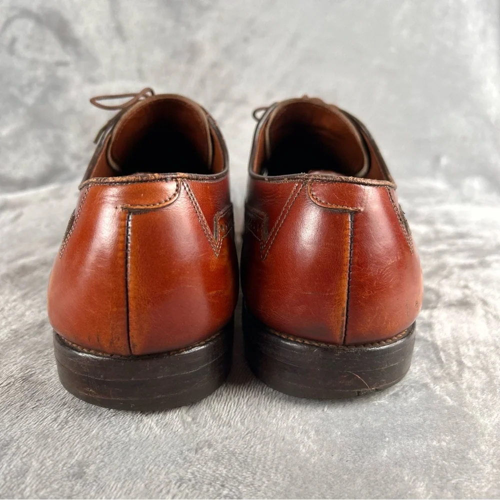 Allen Edmonds Caufield Wing-Tip Oxfords 11 D Made in USA Chestnut Leather Preppy